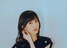 娱乐吃瓜酱小孩哥的反差感,娱乐吃瓜酱小孩哥的“双重性格”揭秘