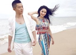 娱乐吃瓜酱凤凰传奇,揭秘凤凰传奇背后的故事与传奇